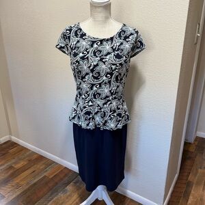 Sami & Jo - Elegant Blue and White Floral Women's Dress - Size Medium